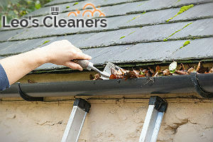 professional-gutter-clenaers-chiswick
